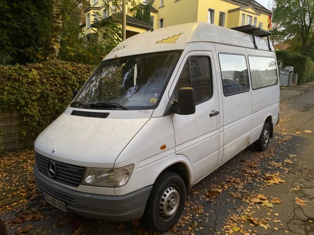 Mercedes-Benz Sprinter H2L2 208D Wohnmobil Reisefertig