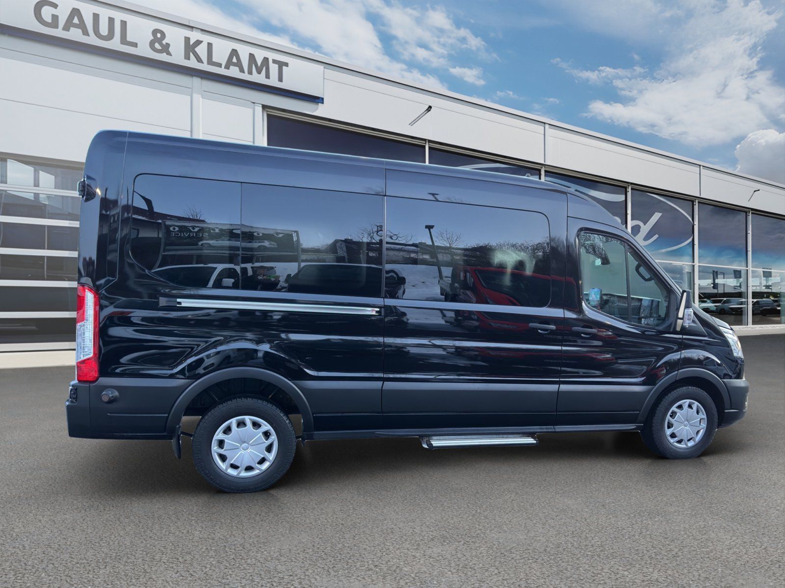 Fahrzeugabbildung Ford Transit 350 L2 Trend