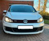 Volkswagen Golf 2.0 TSI GTI adidas GTI - Volkswagen Golf: GTI Adidas