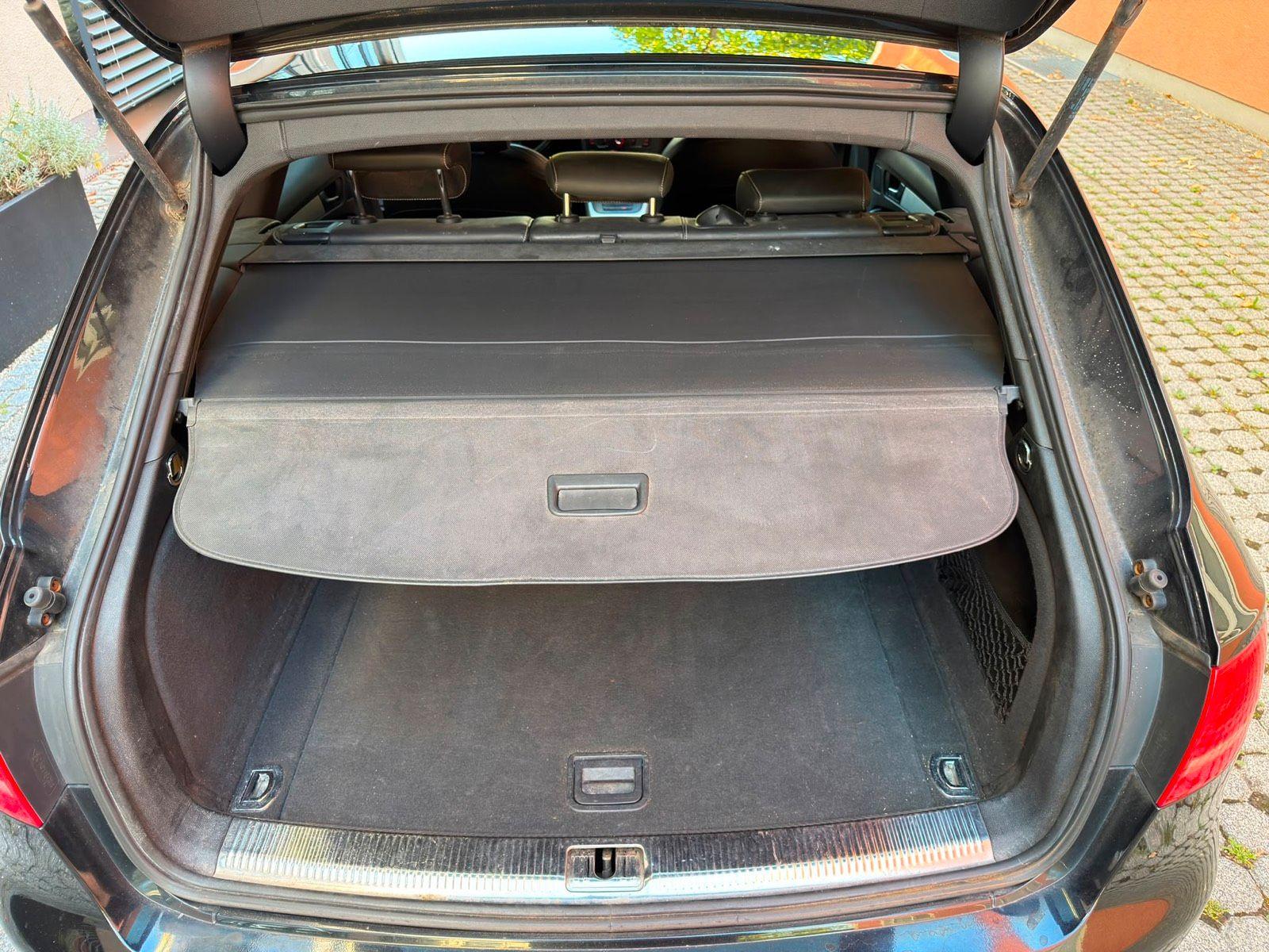 Audi A4 2009 — photo 7