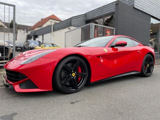 Ferrari F12 Berlinetta Novitec |Carbon|LED-Lenkrad|Sport