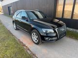 Audi Q5 2.0 TDI 125 kW quattro*AUTO*LEDER*NAVI*AHK - gebrauchte Audi Q5 aus dem Jahr 2011