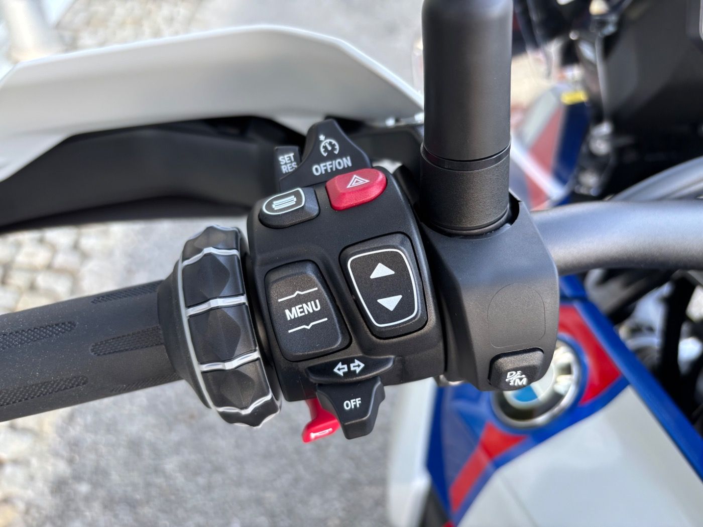 Fahrzeugabbildung BMW R 1300 GS Trophy ASA inkl. Zubehörgutschein 1.30