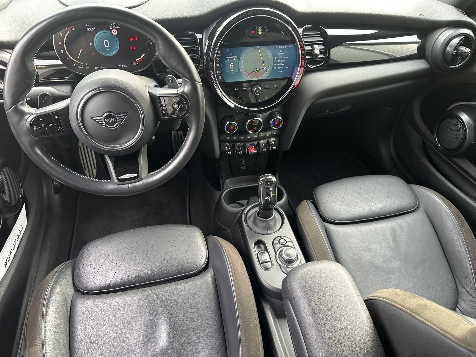 Fahrzeugabbildung MINI John Cooper Works Cabrio Sport-Aut. NAV+LED+ACC