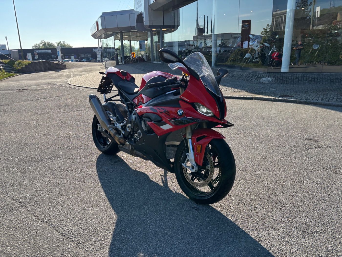 Fahrzeugabbildung BMW S 1000 RR Race- und Dynamikpaket