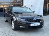 Skoda Octavia Combi Joy 1.6TDI/NAVI/SHZ/App-Connect - Skoda Octavia: Joy