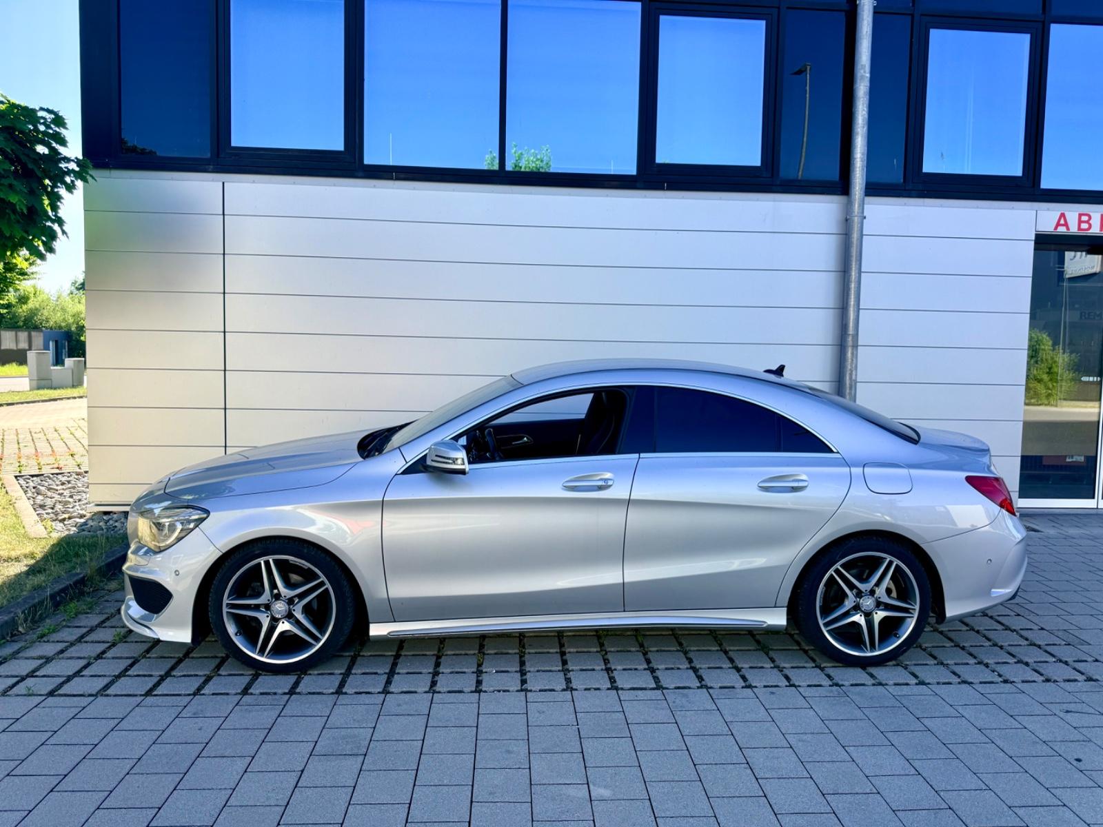 Mercedes-Benz CLA 200 Autom. AMG LIne/Leder/Navi/LED