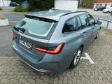 BMW 318d Touring+Navigation+PDC+Automatik+DAB+ - BMW 318: Kombi, Auto 318d