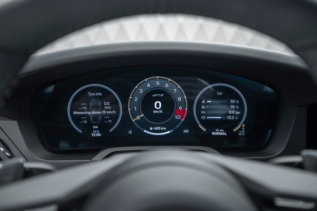 992 GT3 2025 GREY CHRONO LIFT CARBON - Bild 29