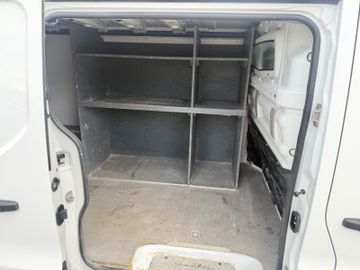 Opel Vivaro - 8