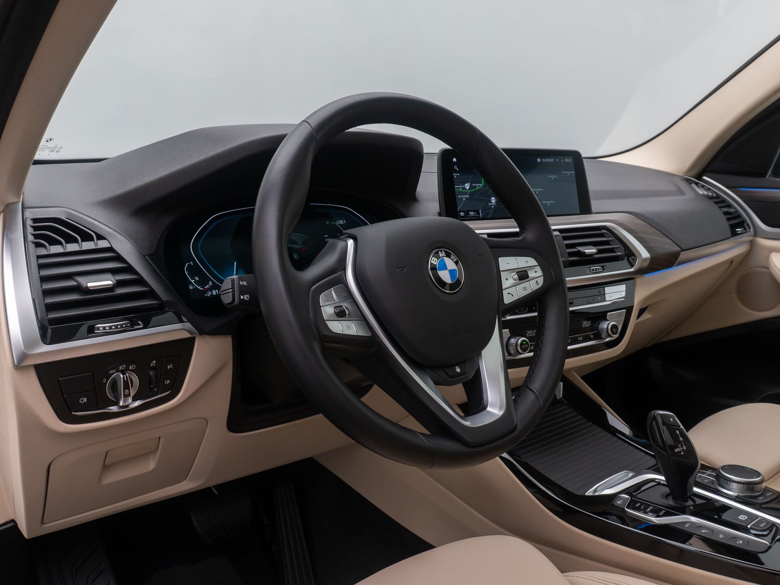 Fahrzeugabbildung BMW X3 xD30e xLine HUD 360°DAB Alarm HiFi Individual