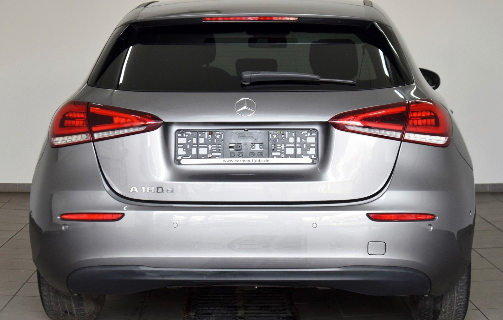 Fahrzeugabbildung Mercedes-Benz A 180d T.Leder,Navi,LED,SH,Panorama