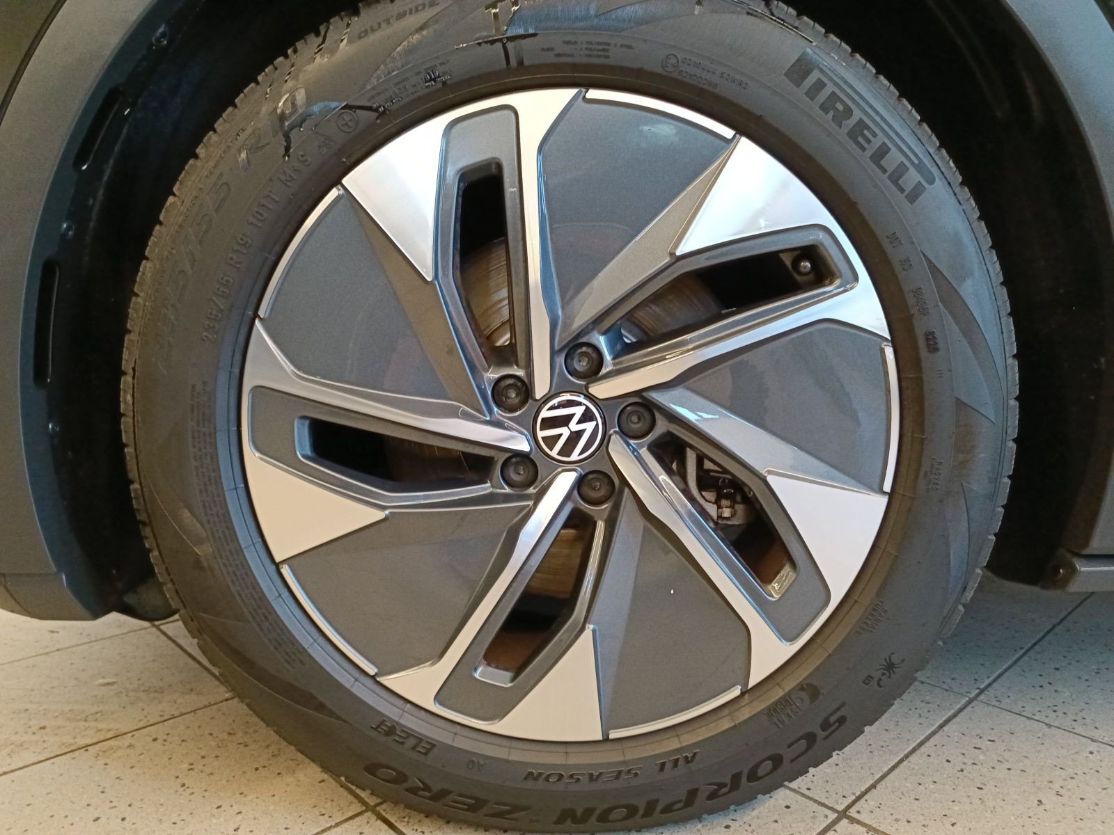 Volkswagen ID.4 - Bild 8