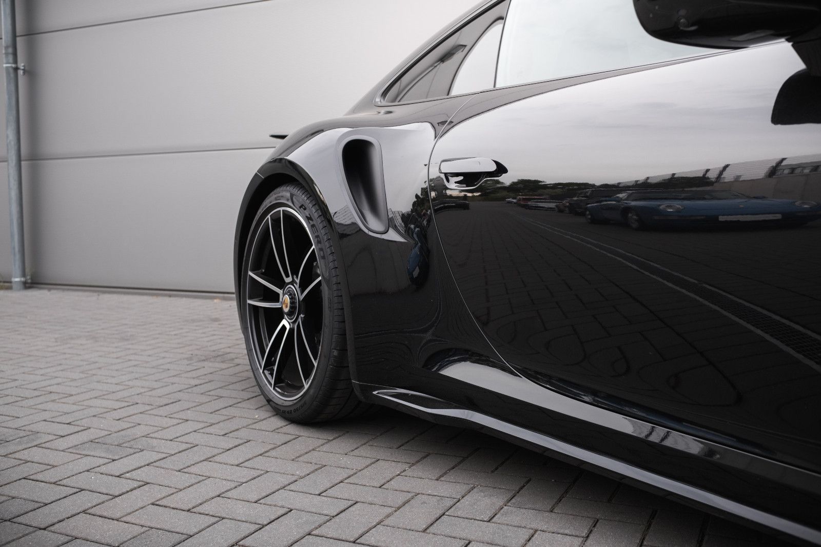 Fahrzeugabbildung Porsche 992/911 Turbo S-Heritage Paket-Nachtsicht-LED