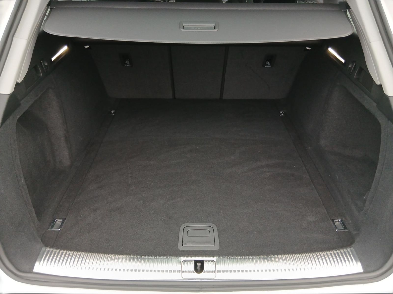 Audi A4 - Bild 21