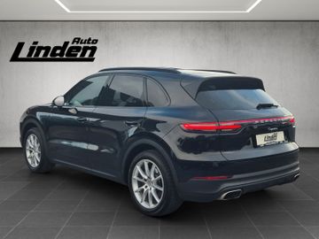 Porsche Cayenne - 3