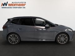 Fahrzeugabbildung BMW 218i Active Tourer M Sport--AHK/DrivingProf/Pano