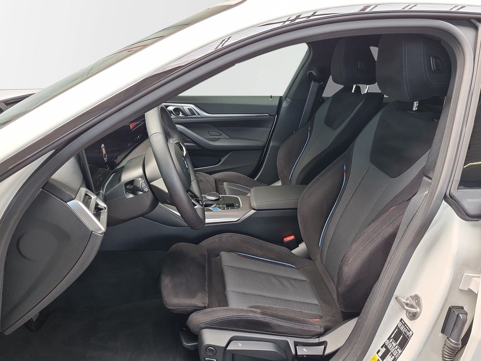BMW i4 - Bild 8