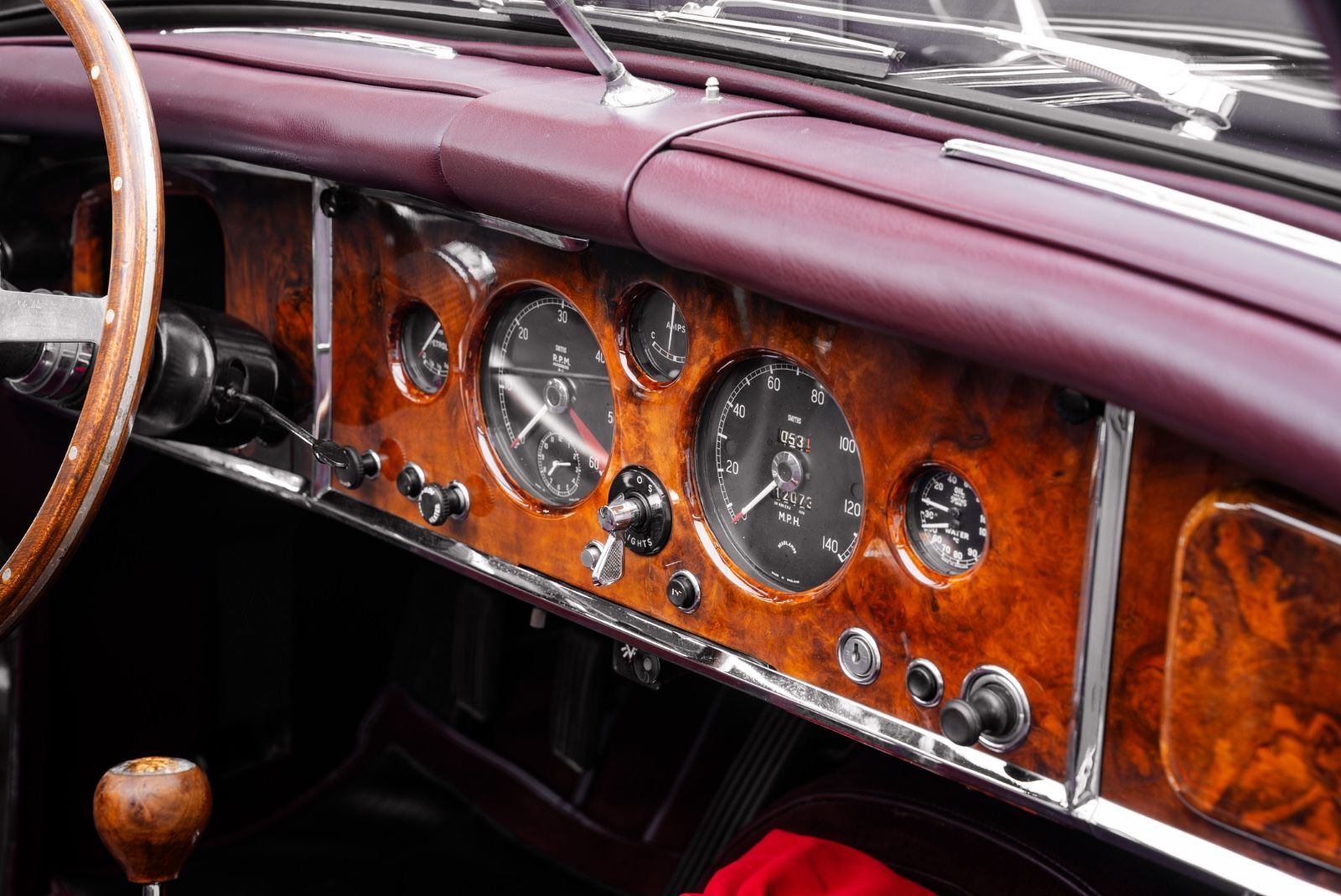 Fahrzeugabbildung Jaguar XK 150 S OTS/TOP/VOLL RESTAURIERT