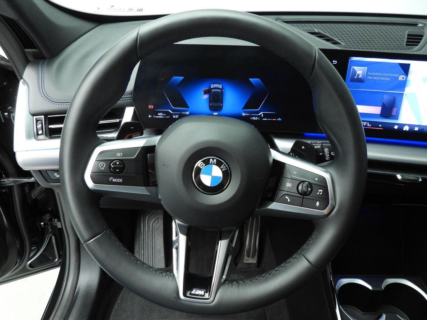 BMW X1 sDrive20i M-Sportpakket LED navi AHK, миниатюра 11