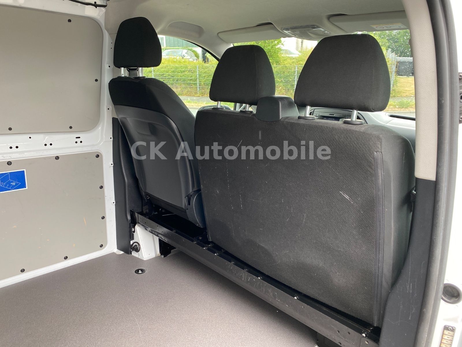 Fahrzeugabbildung Mercedes-Benz Vito Kasten 114CDI RWD Kompakt/Klima/Tempomat