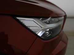 Fahrzeugabbildung Volvo XC40 B4 Benzin Autom. R-Design*H/K*Qi*NAVI*ACC
