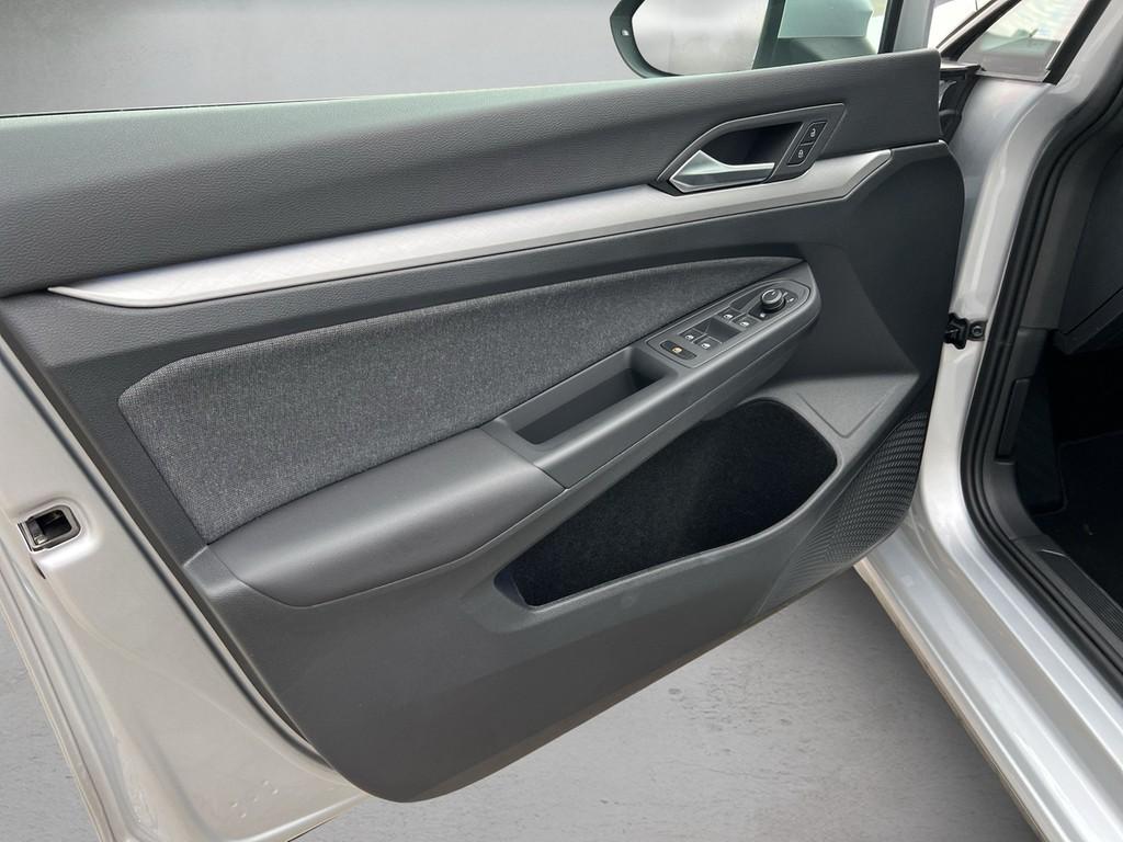 Volkswagen Golf VIII Variant 2.0 TDI DSG Life *Navi*APP*, миниатюра 6