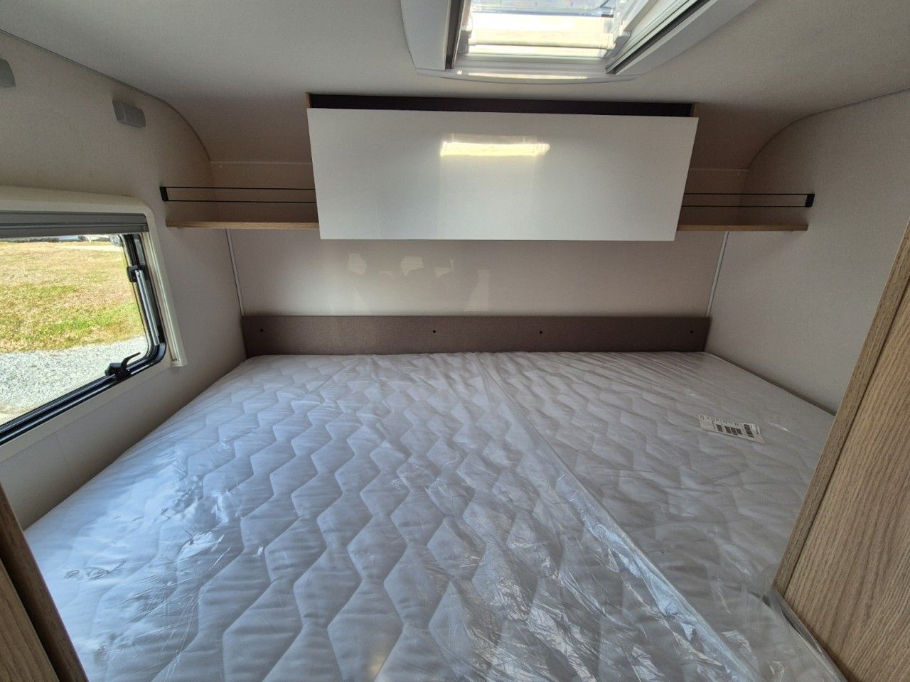 Fahrzeugabbildung LMC Tourer A 690 G 6 Sitzplätze NAVI Markise Klima