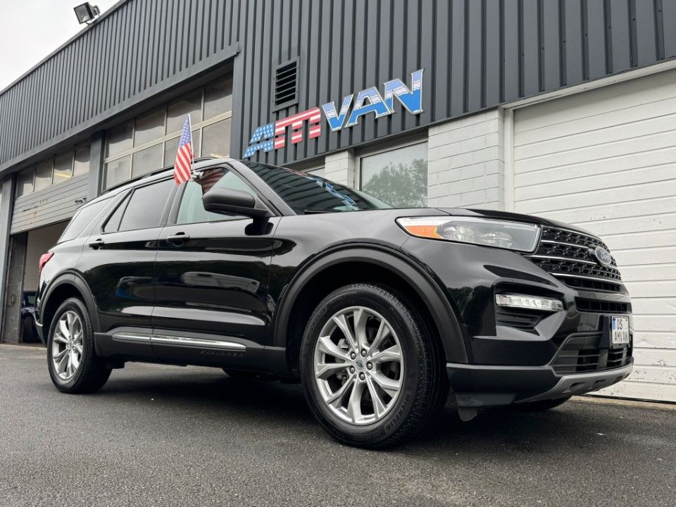Fahrzeugabbildung Ford Explorer 2.3 Ecoboost Leder Pano 6-Sitzer 4x4