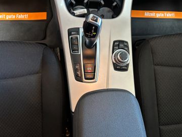 BMW X3 *xDrive*TEMPO*NAVI*2-ZONEN*BI-XENON*