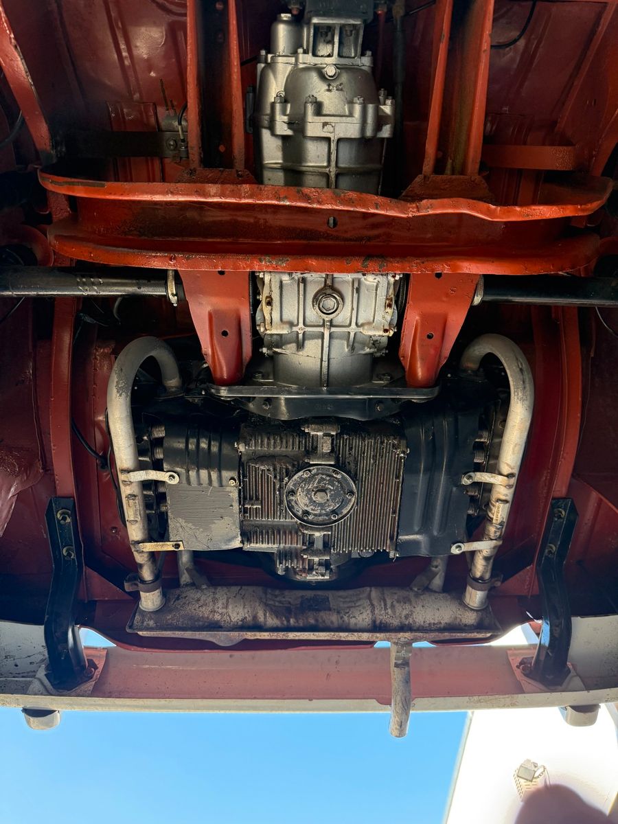 Fahrzeugabbildung Volkswagen T1 Samba 9-Sitzer Faltdach mit Panoramafenstern