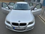 BMW e91 318i mit AHK & neuen Reifen & neue... - BMW 3 Series: E91