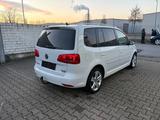 Volkswagen Touran 2,0 TDI DSG "Cup" - Volkswagen Touran: Cup