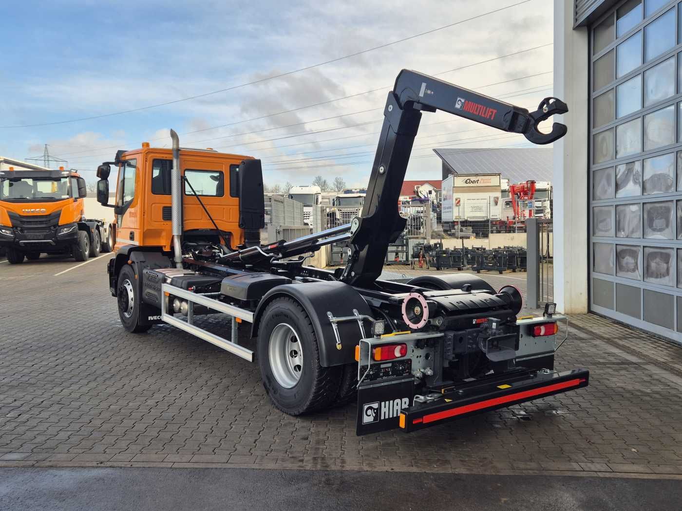 Fahrzeugabbildung Iveco ML180E32/P HIAB ULT14S51 AHK Standheizung