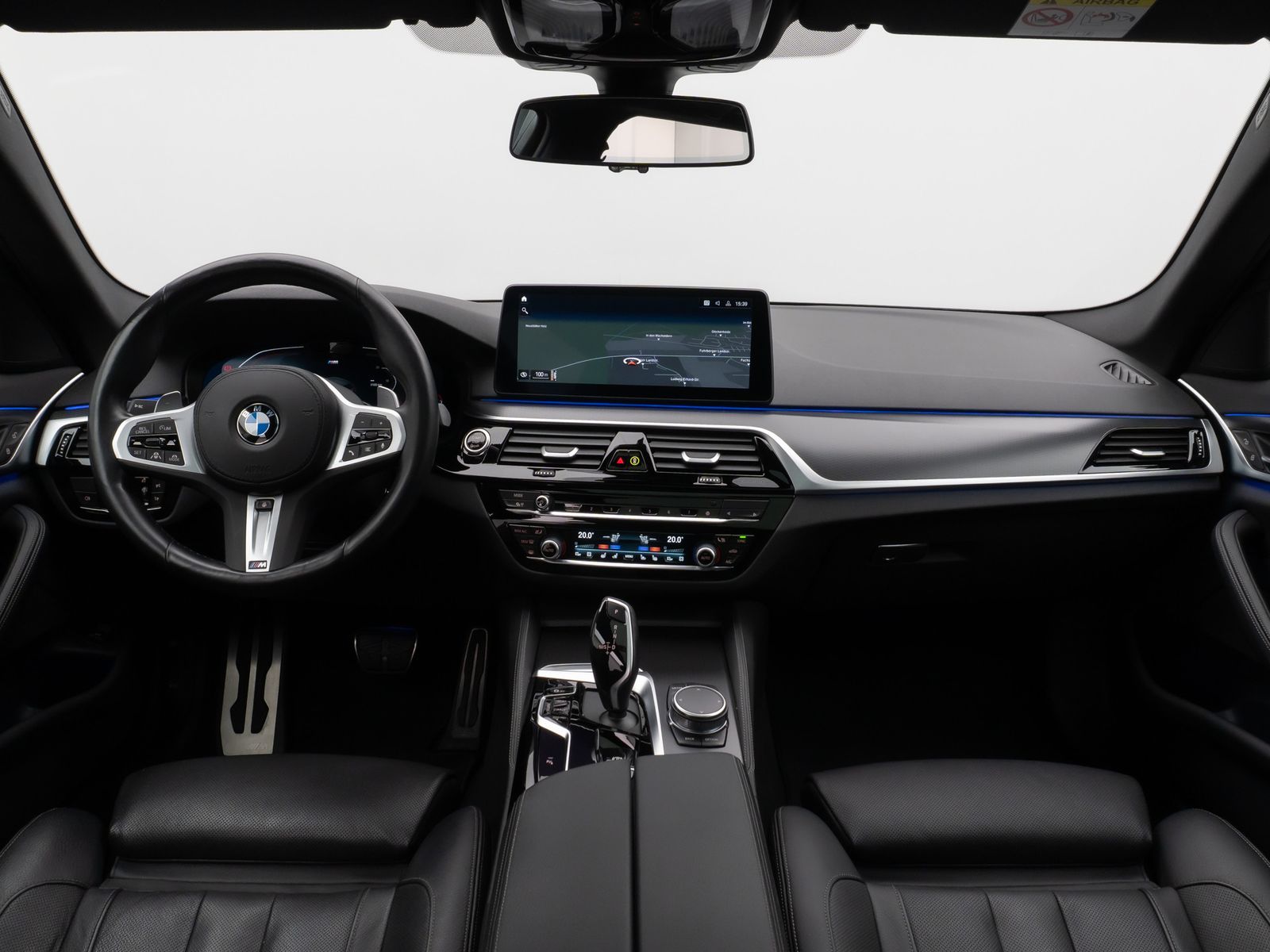 Fahrzeugabbildung BMW 540d xD M Sport Panorama Kamera Laser HUD AHK