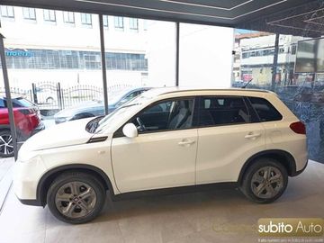 Suzuki Vitara - 4