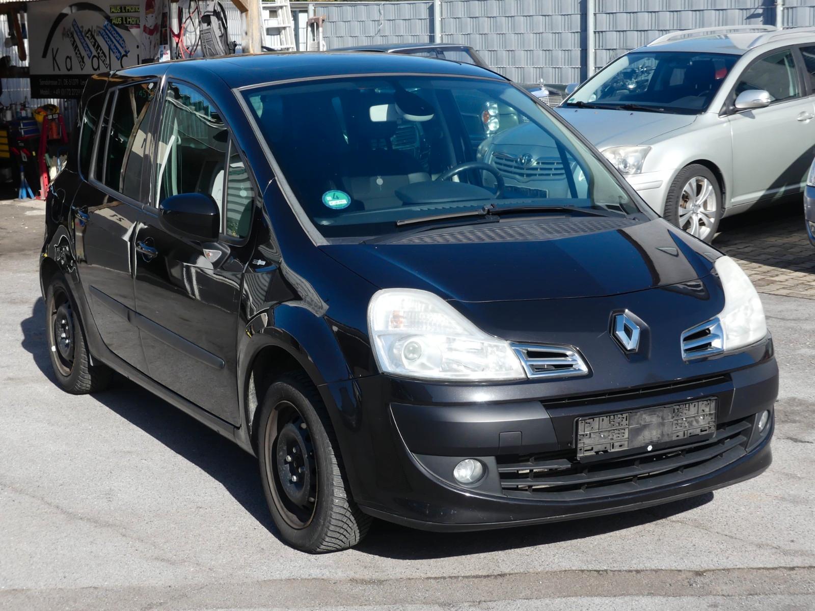 Renault Grand Modus Night & Day