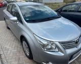 Toyota Avensis 1.6 Benzin Schaltgetriebe - Toyota Avensis: 1.6