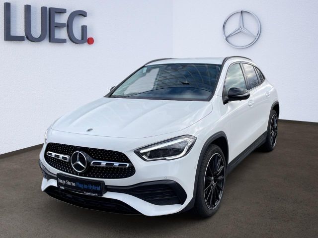 Mercedes-Benz GLA 250 e AMG+NIGHT+HUD+MULTIBEAM-LED+360°KAMERA