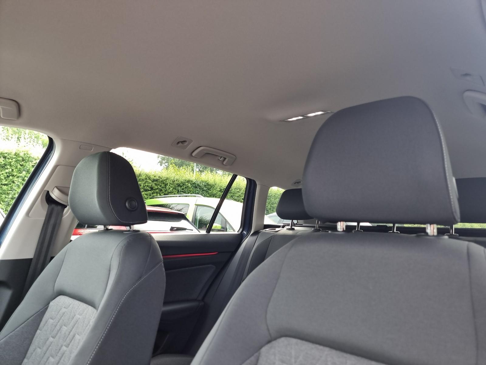 Volkswagen Golf VIII Variant TSI LED AHK ACC PDC AID SH LM, миниатюра 21