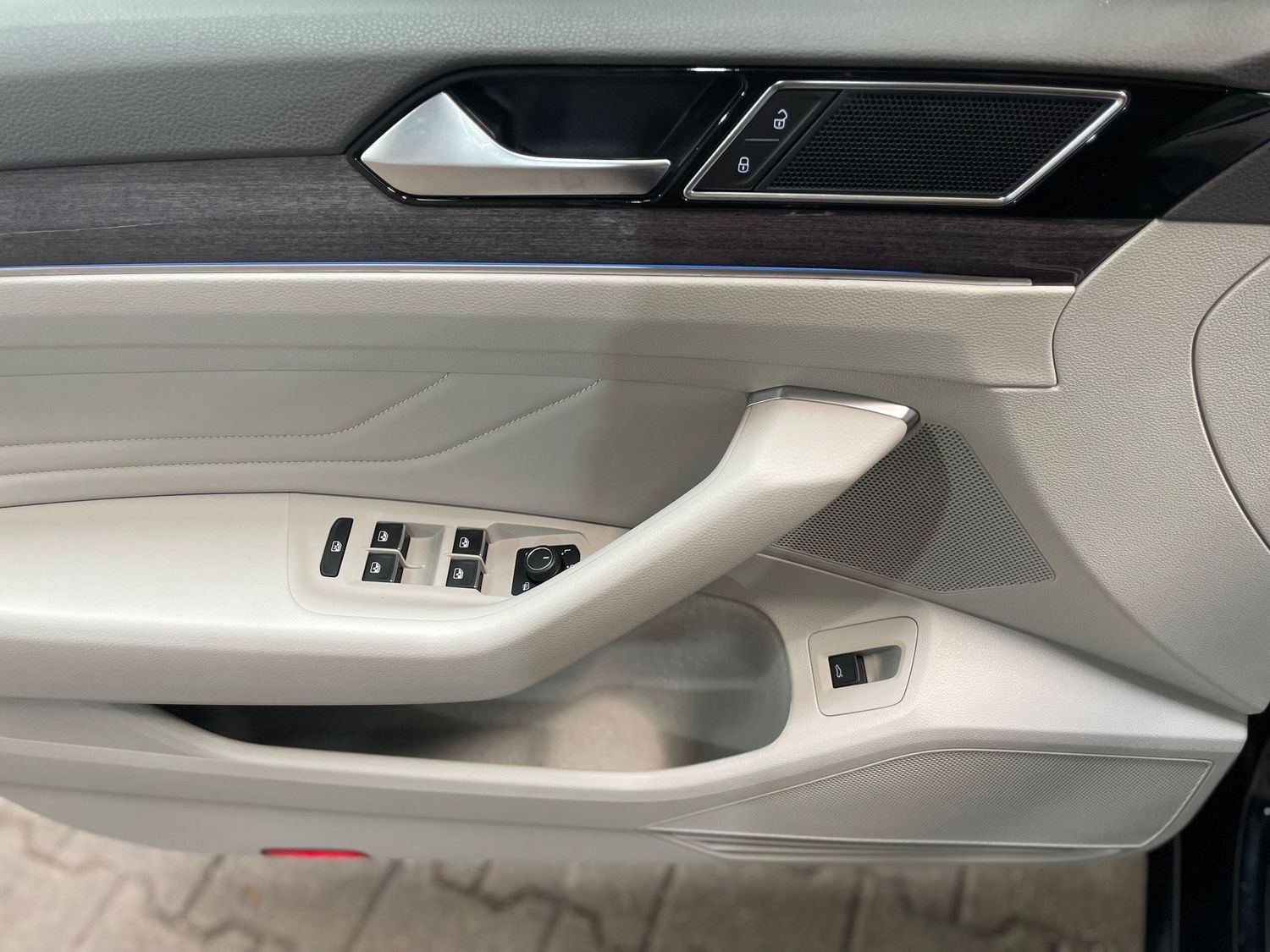 Fahrzeugabbildung Volkswagen Passat R-Line Elegance#360°#Virtual#Pano#Matrix