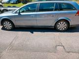 Opel Vectra - Opel Vectra aus 2005: Kombi