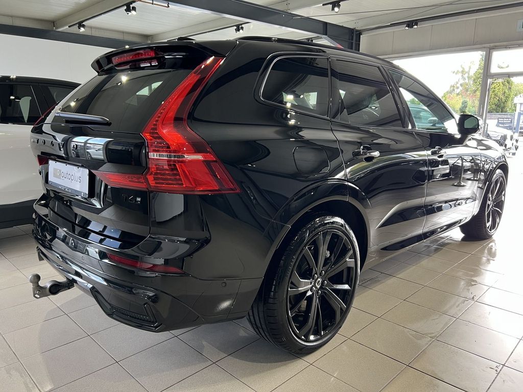 Volvo XC60 T6 Plus Black Edition Recharge AWD B&W HUD