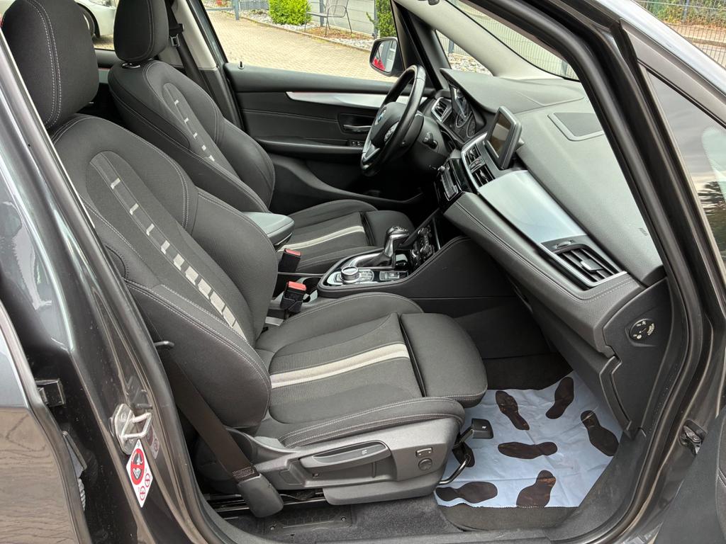 BMW 220