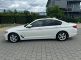 BMW 520d Luxury Line NAVI-PROF*LEDER*MTL*XEN*SHD*CAM - BMW 520 Gebrauchtwagen in Stuttgart