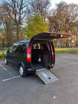 Mercedes-Benz Mercedes Vaneo 1.9 automati rollstuhlgerec... - gebrauchte Mercedes-Benz Vaneo aus dem Jahr 2005