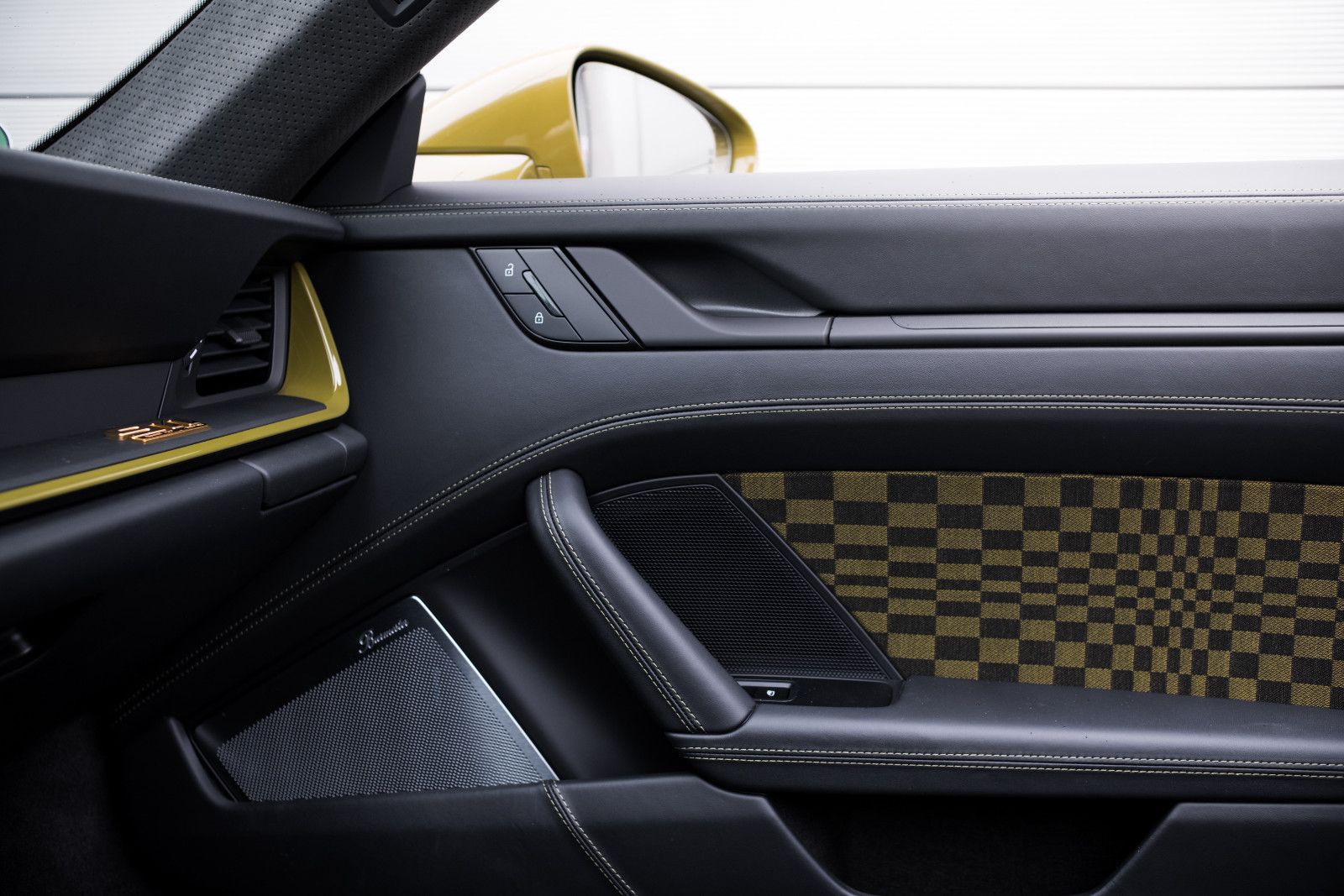 Fahrzeugabbildung Porsche 911 Spirit 70-PCCB-PDCC-Inno-Burm.-Lift-LP 271TE