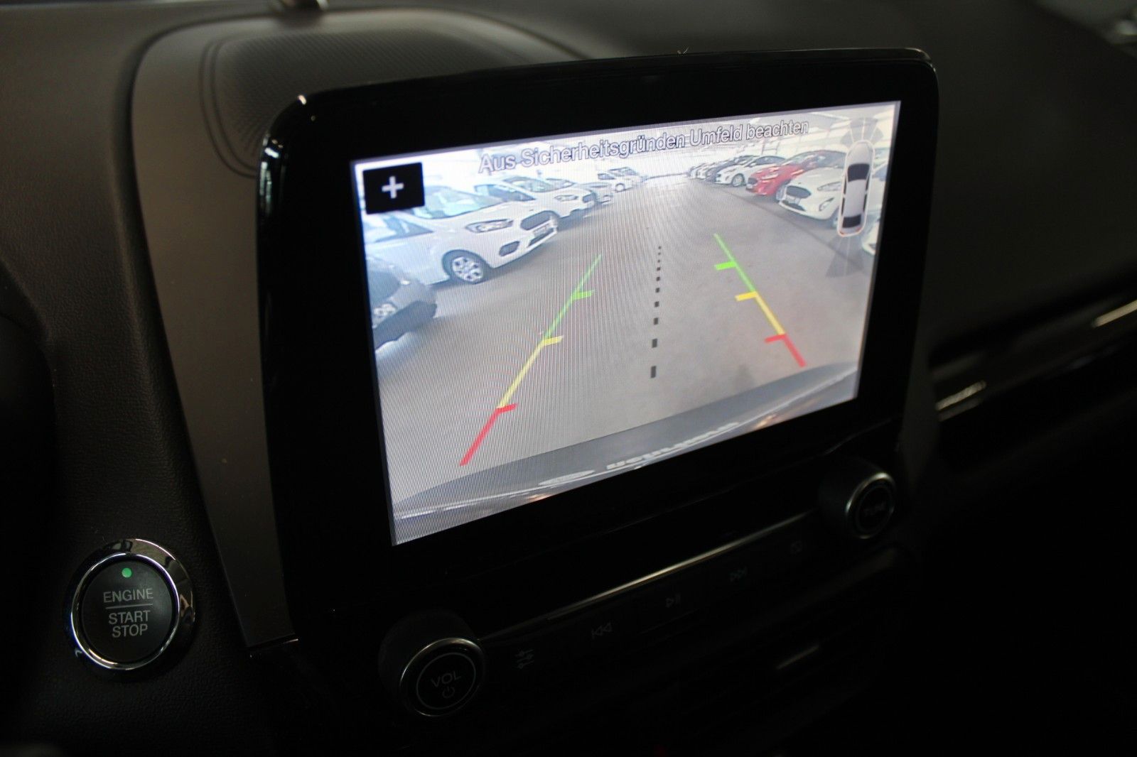 Fahrzeugabbildung Ford EcoSport Titanium AUTOMATIK Navi CAM WinterPaket