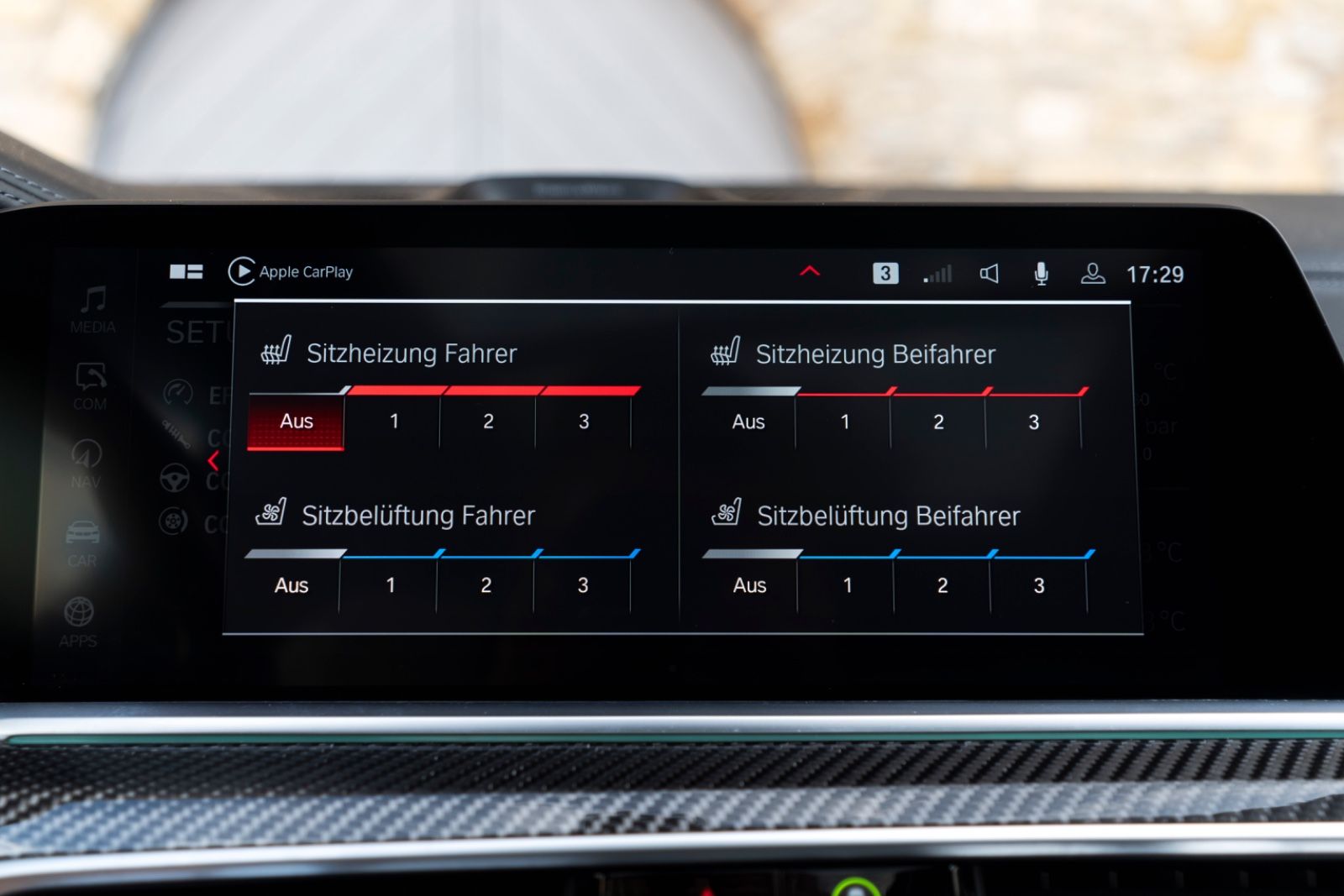 Fahrzeugabbildung BMW X5 M Competition B&W LASER HUD 360° PANO ACC