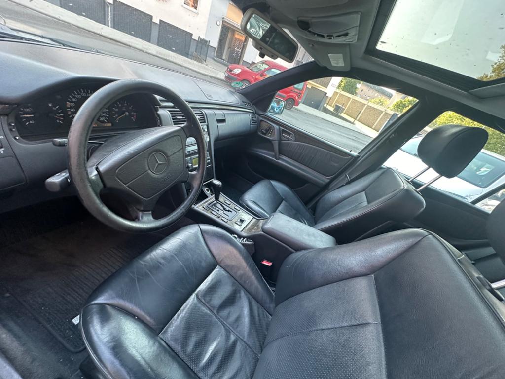 Mercedes-Benz E 420